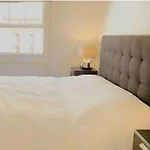 Beautiful 1 Bed Apartment Mayfair London England